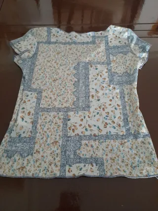 Blusa estampada floral