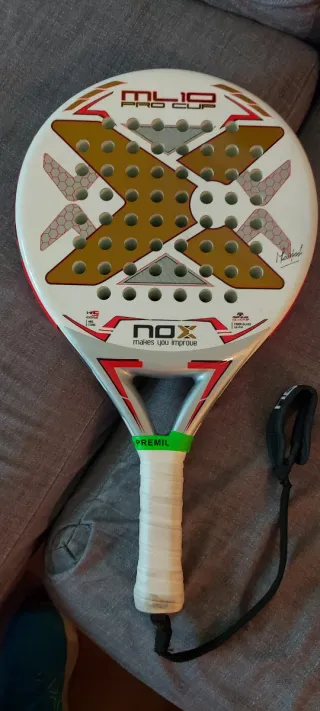 Pala Nox ML10 Pro Cup. dos levantamientos pintura