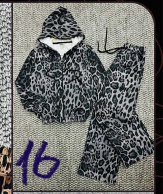 Completo leopardato bimba 16 anni