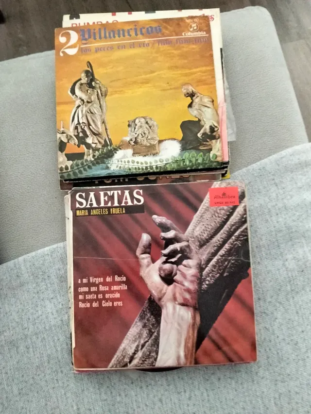 46 Vinilos Pequeños Internacionales
