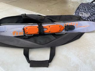 Esquís Tecno Pro con fijaciones