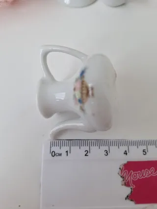 Set di stoviglie in miniatura per bambole