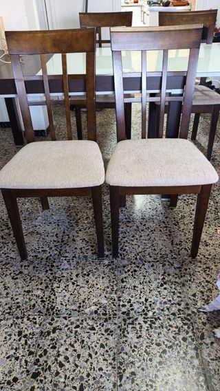 Mesa extensible madera y cristal + 4 sillas