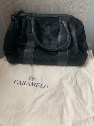 Bolso Piel y Pelo Negro Bandolera