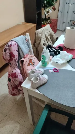 Ropa infantil y calzado