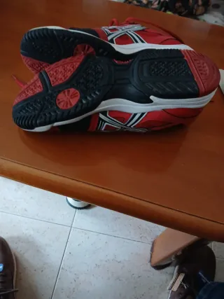 Zapatillas Asics Gel Rojas y Blancas