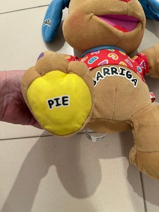 Peluche interactivo Fisher Price