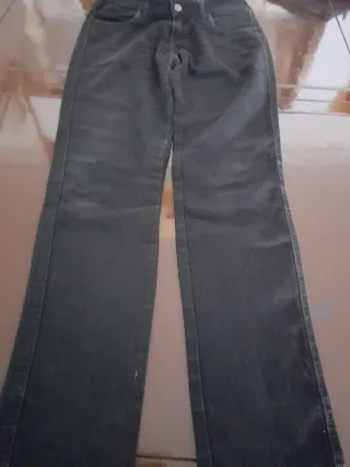 Pantalón vaquero negro,talla 28/30
