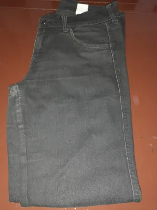 Pantalón vaquero negro,talla 28/30