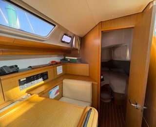 Velero Jeanneau Sun Odyssey 49 + Motor Yanmar