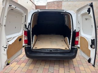 Peugeot Partner 2021