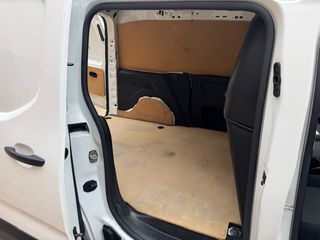 Peugeot Partner 2021