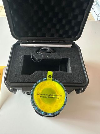 OLIGHT Marauder mini 2 con luz de lateral / foco /