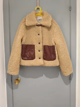 Chaqueta Zara Beige y Marrón