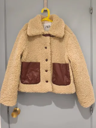 Chaqueta Zara Beige y Marrón
