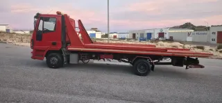 Grua portacoches iveco