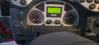 Grua portacoches iveco