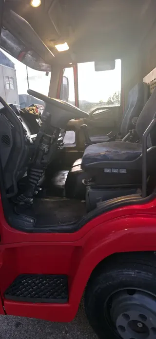 Grua portacoches iveco