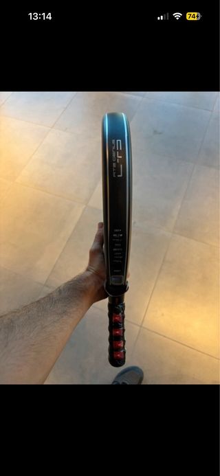 Pala Padel NOX AT2 Edición Limitada 18k