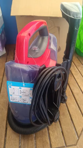 BISSELL SpotClean ProHeat con 1L de producto