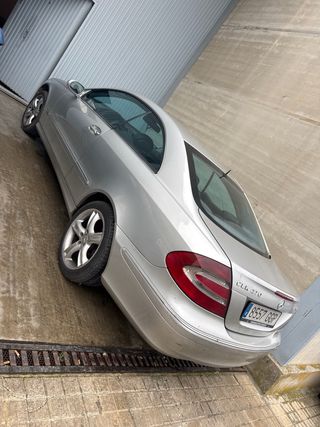 Mercedes-Benz  CLK 2004