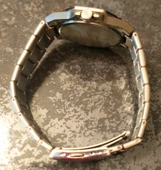 Relo Hombre Casio Edifice Esfera Verde