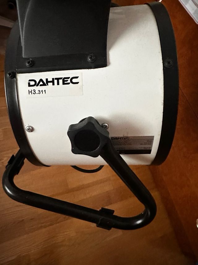 Calefactor Cerámico 3000W Dahtec en su caja Nuevo