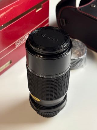 Objetivo Sigma 75-210mm f/3.5-4.5