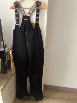 Mono de esquí negro