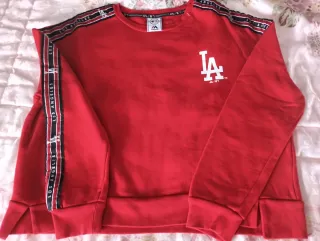 2 Felpe Tommy Hilfiger Blu e Magestic Rosso