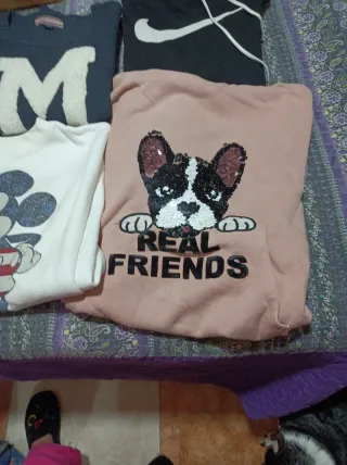 Lote de jerséis y sudadera Mickey