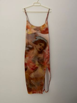 Vestido tirantes estampado Bershka Talla M