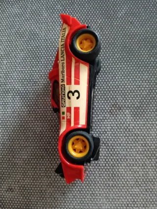 Scalextric Lancia Stratos Marlboro Rojo
