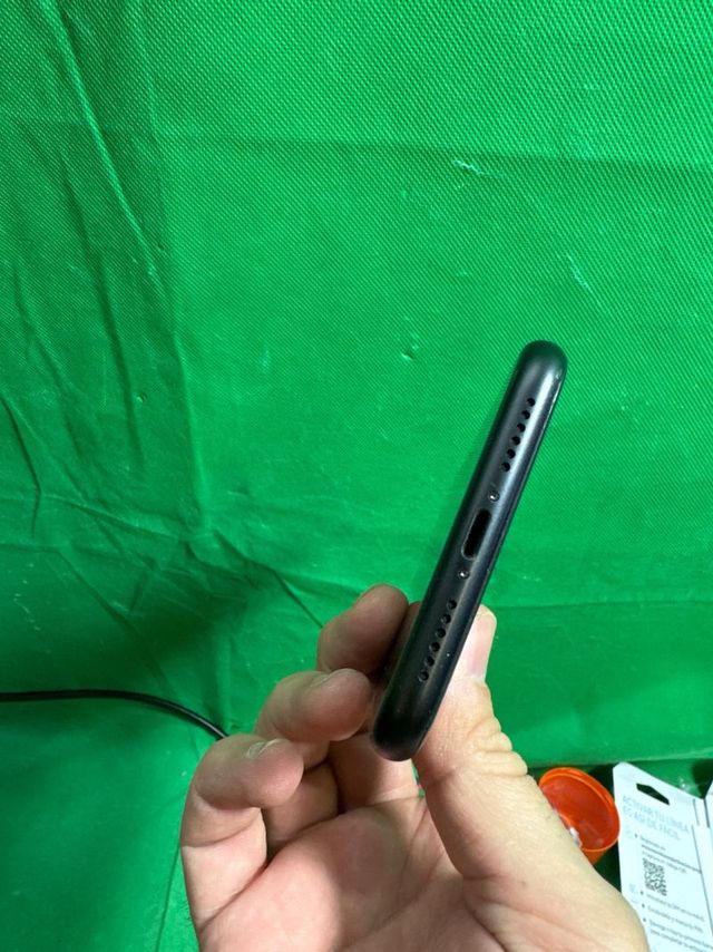 iPhone XR 64GB, leed anuncio!! Bat 83% No face ID