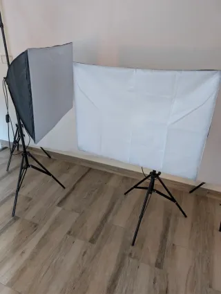 Focos Fotografía RALENO+ fondo blanco