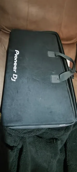 Mesa de mezclas Pioneer DJ DDJ-1000