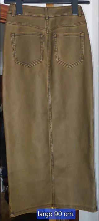 Falda efecto piel Stradivarius Talla 32