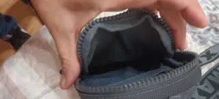 Bolso bandolera Nike Air Max gris