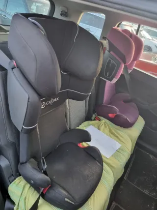 Silla de coche Cybex (Tengo 2 negra y rosa)