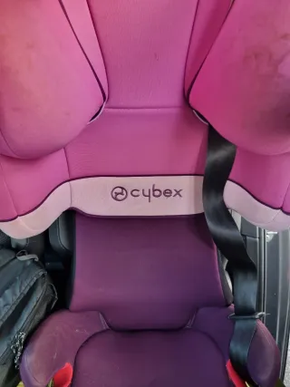 Silla de coche Cybex (Tengo 2 negra y rosa)
