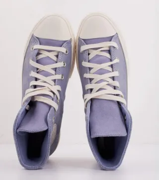 Converse Chuck Taylor All Star Lift Platform Suede