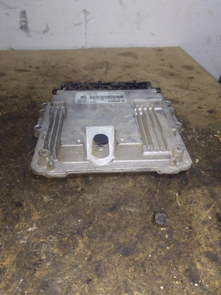 CENTRALITA MOTOR UCE DACIA DOKKER EXPRESS Ess