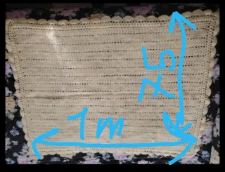 Copertina neonato in lana a mano giallo nuova