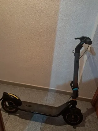 Patinete Cecotec 25 km