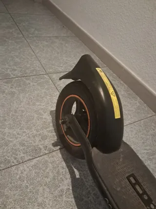 Patinete Cecotec 25 km