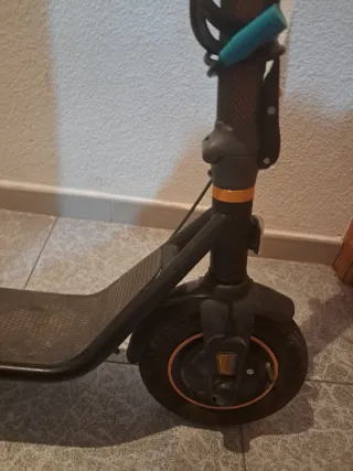 Patinete Cecotec 25 km