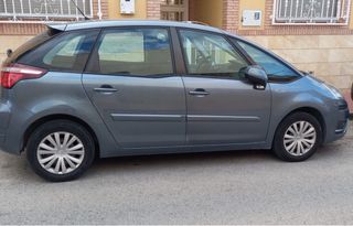 Citroen C4 Picasso 2011