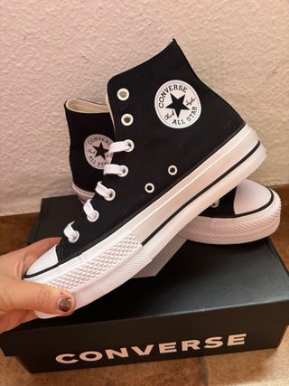 Converse Negras Plataforma