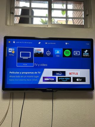 PS4 Pro Nera + Mando + Cavi