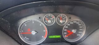 Ford Focus 1.6 tdci 110 cv sport 4750 euros